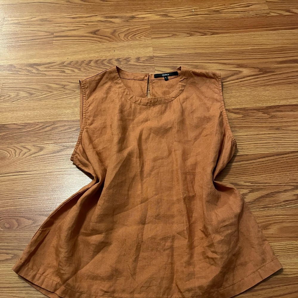 100% linen. Quince Tee with Mandarin Collar